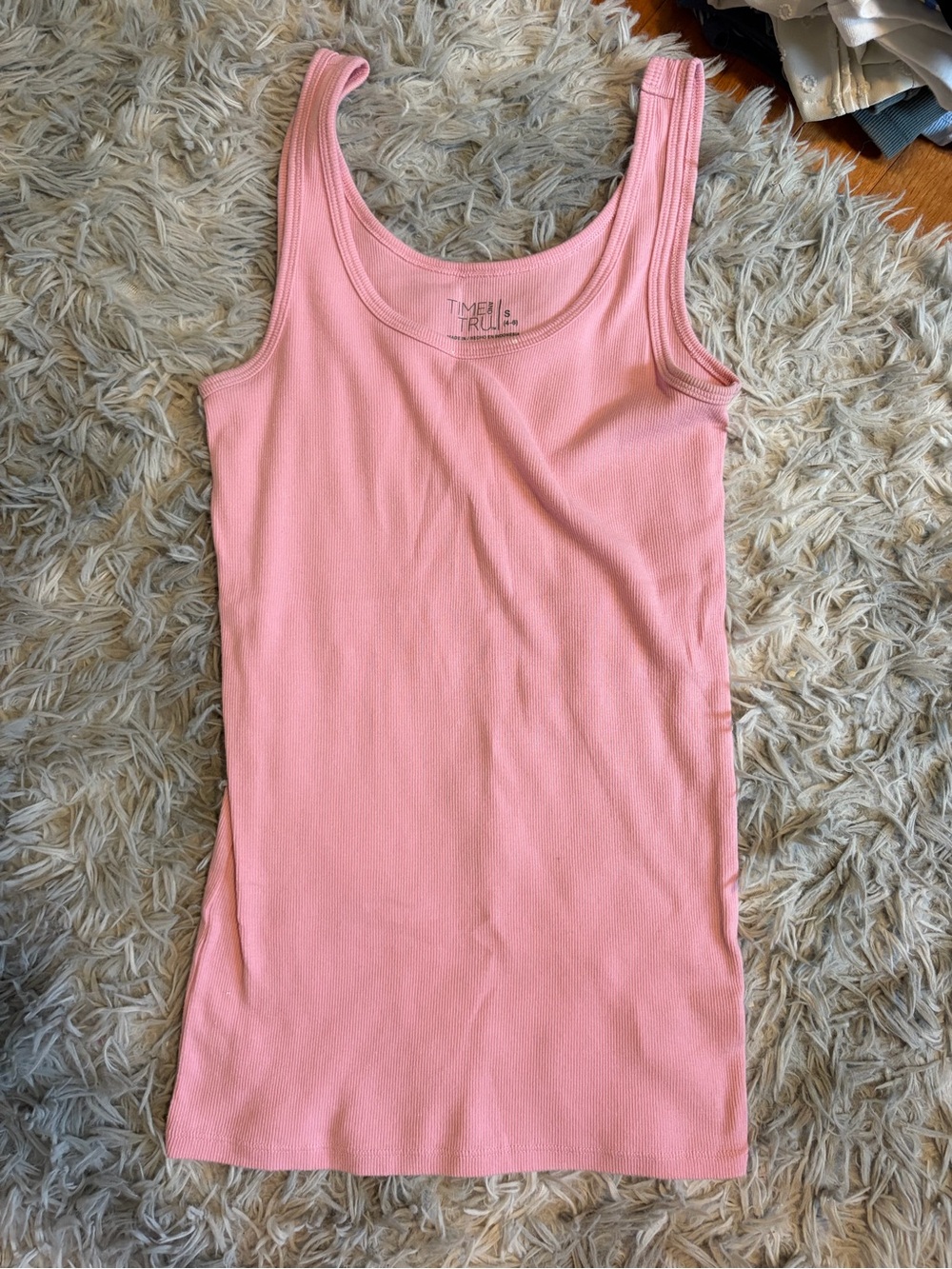 Time & Tru Tank Top